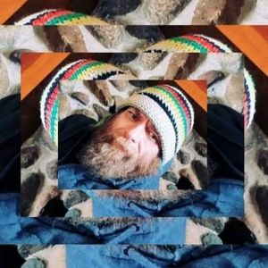 Meet your Posher, Corey